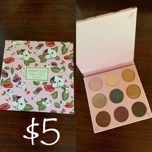 Eyeshadow palette